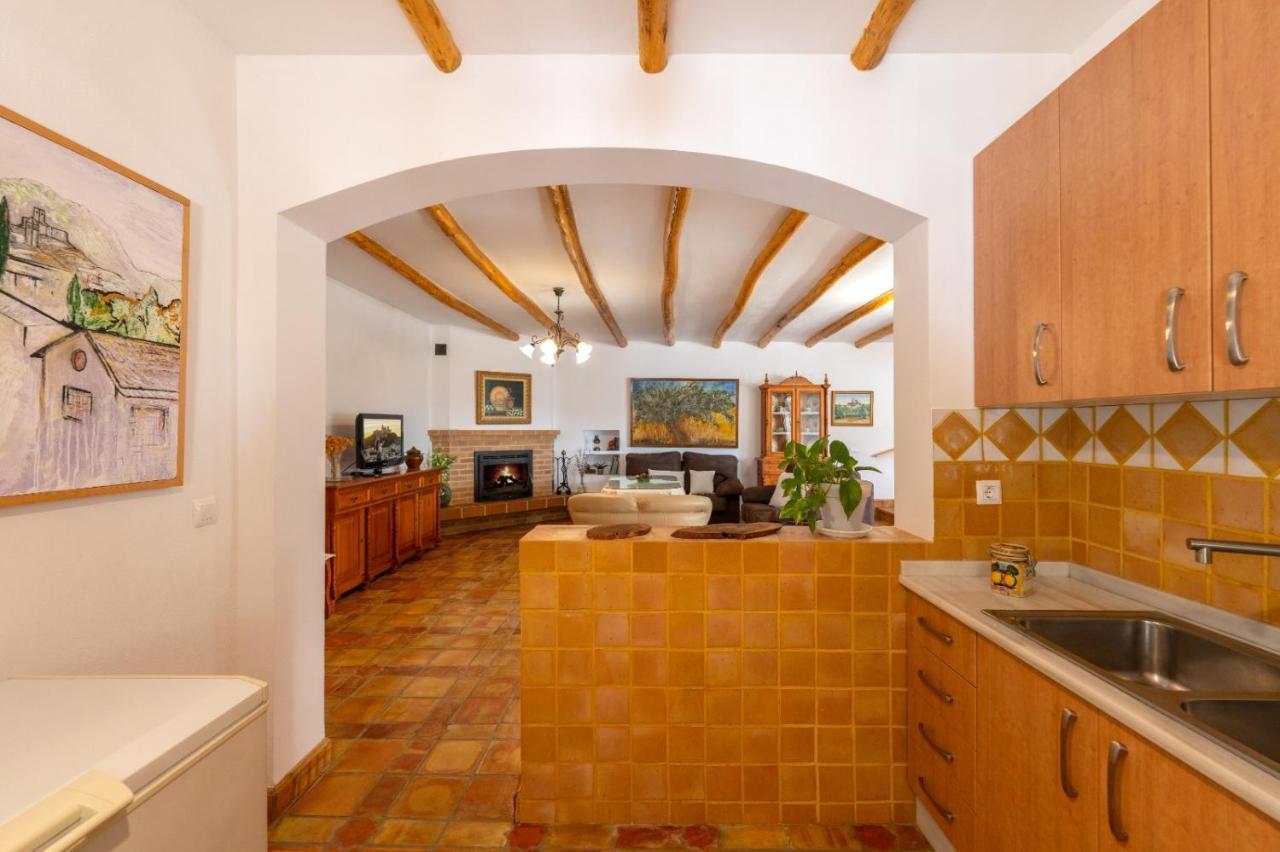 Vivienda Rural Las Bartolas Хаэн Экстерьер фото